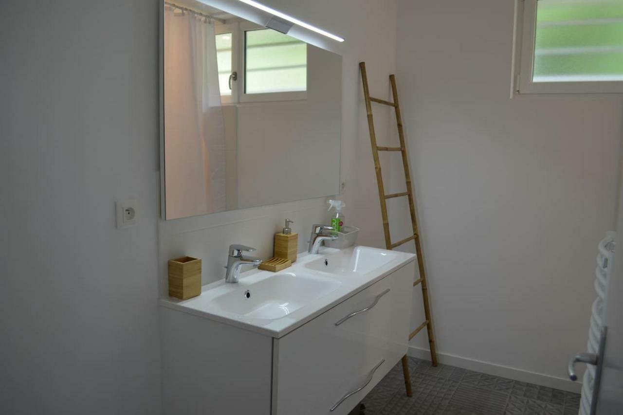 Sejourpoitiers ★ Appartement Lumineux ★ 1 Chambre Separee ★ 300M De La Gare Et Acces Direct Au Coeur Historique מראה חיצוני תמונה
